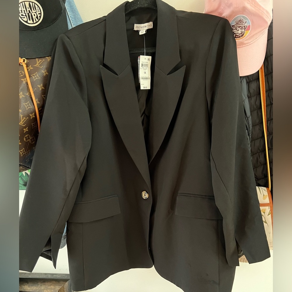 And Now This Plus Core Split Sleeve Blazer NWT 1 X never worn